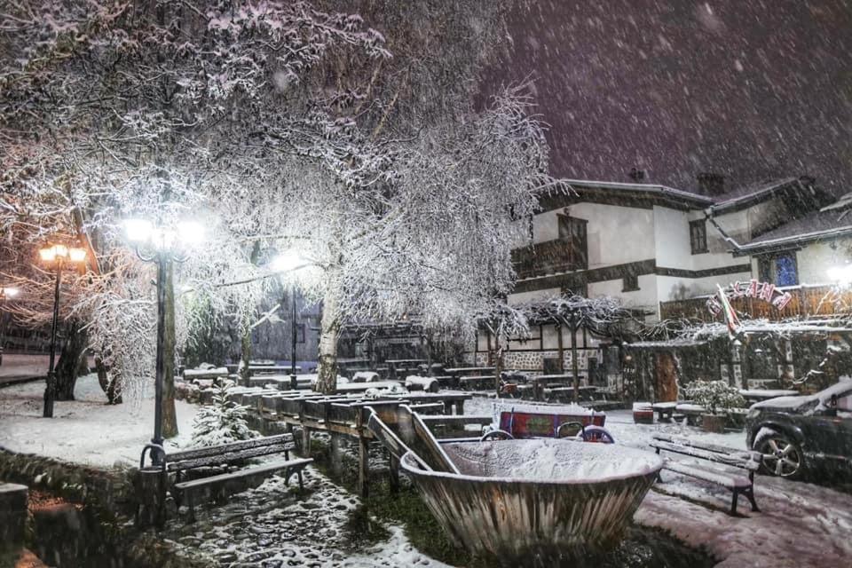 Private Spa Luxury Apartments Bansko Eksteriør bilde